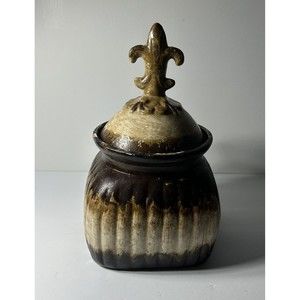 Cookie Jar Ceramic Stoneware Brown and Cream  Glaze Farm House Fleur de lis